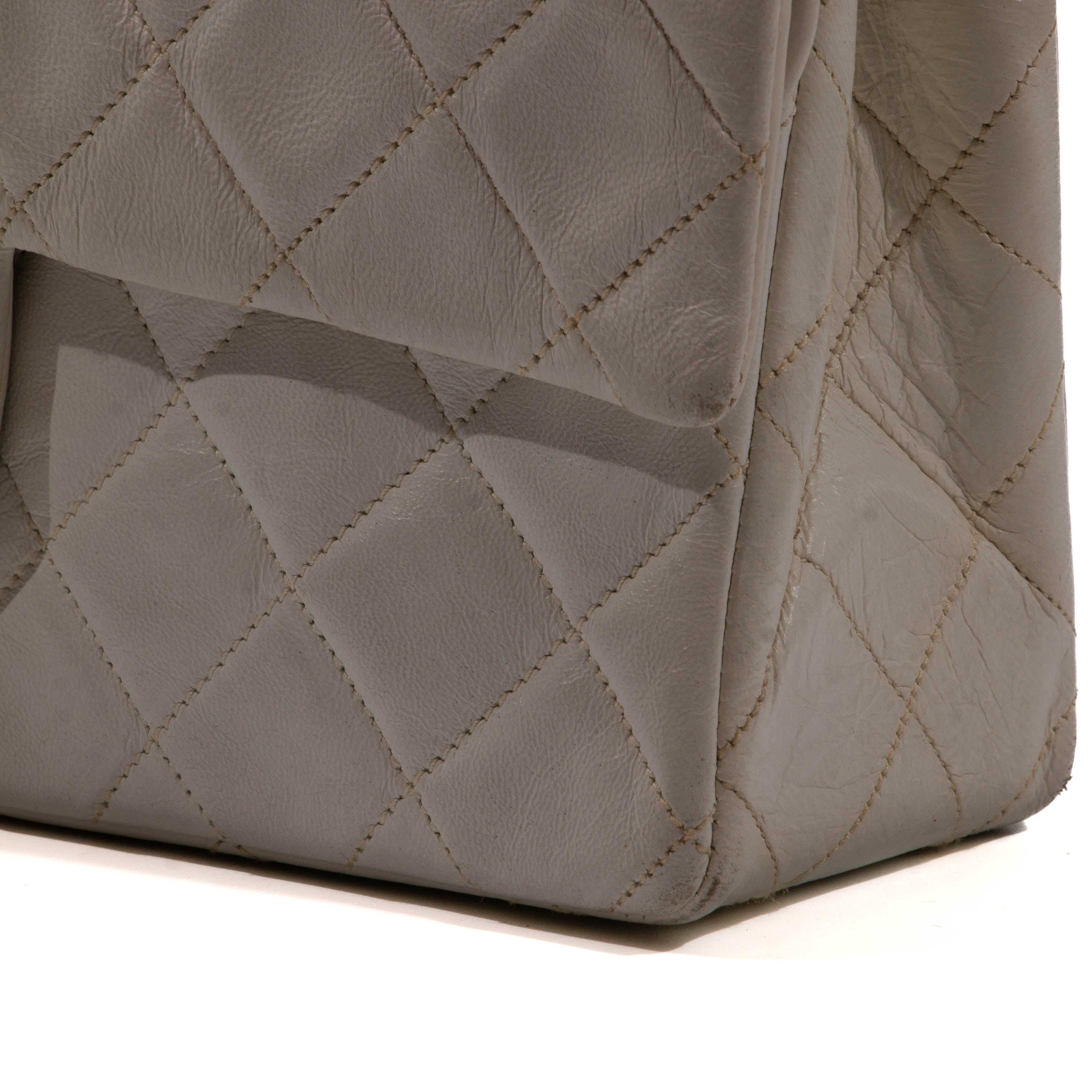 Small Classic Flap