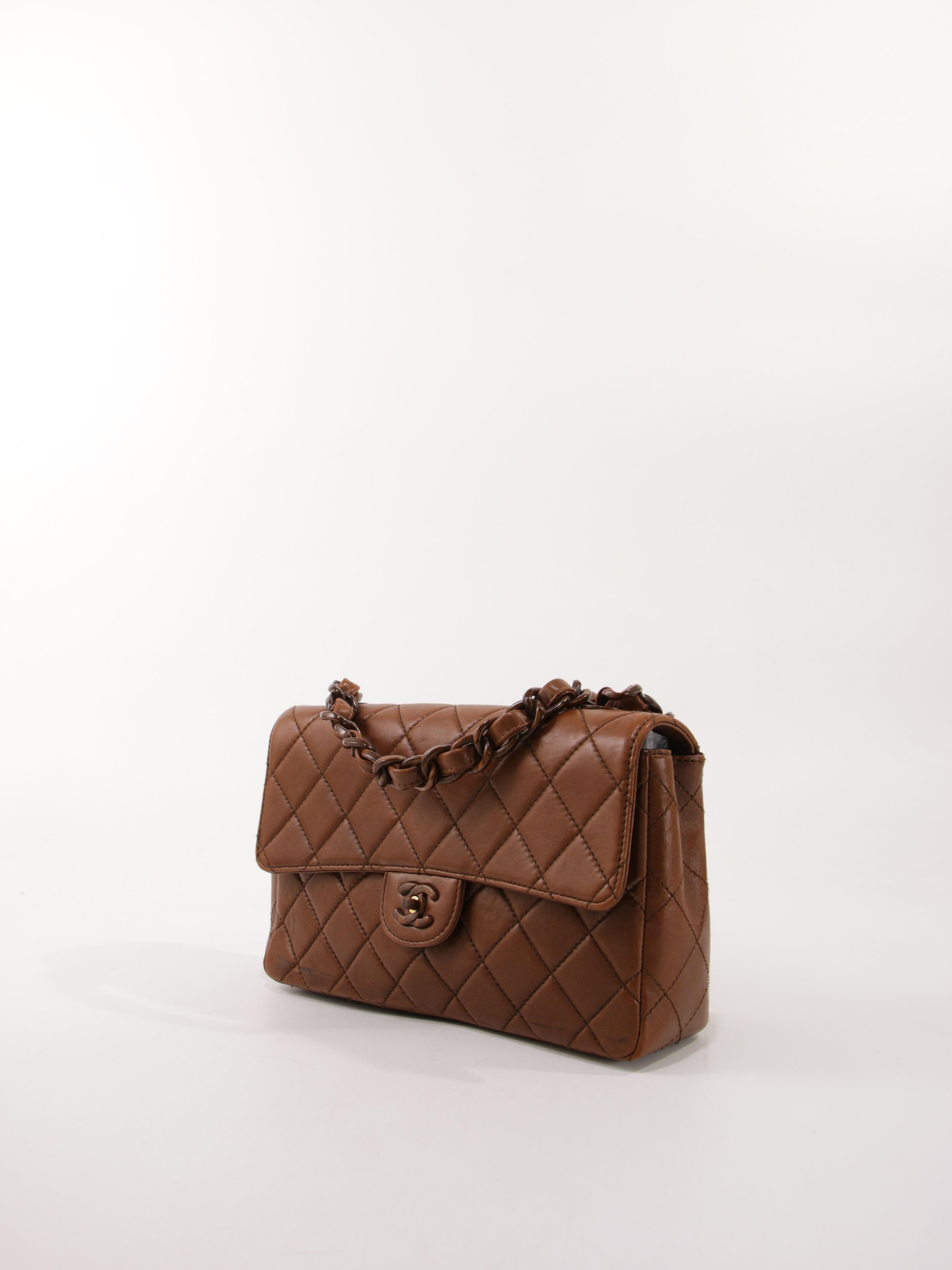Medium Single Flap