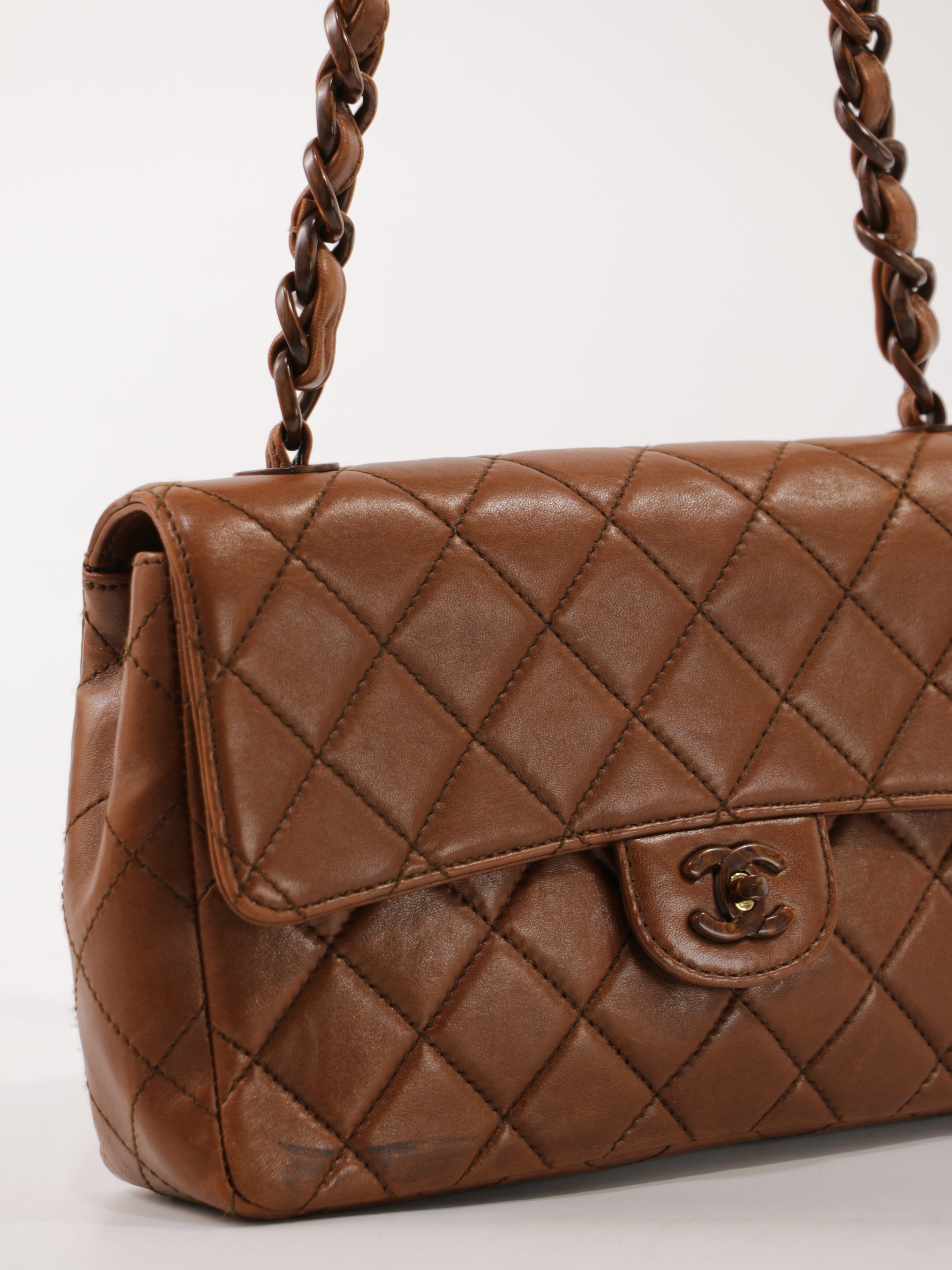 Medium Single Flap