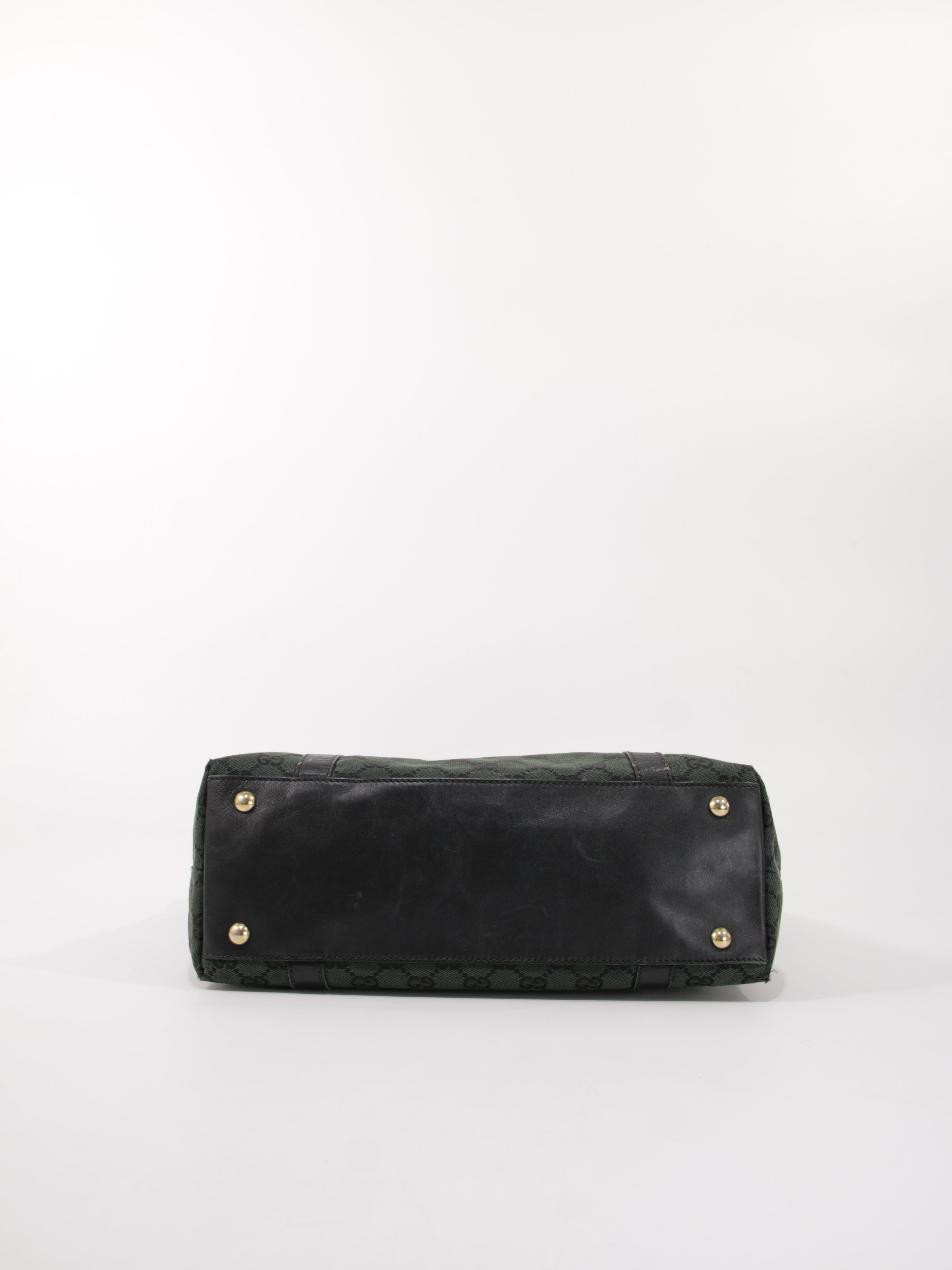 Abbey Zip Tote