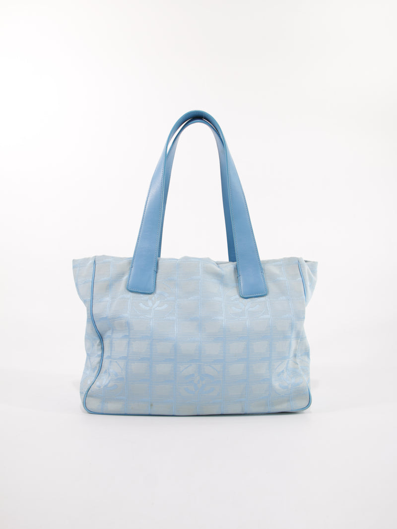 CHANEL - Travel Line