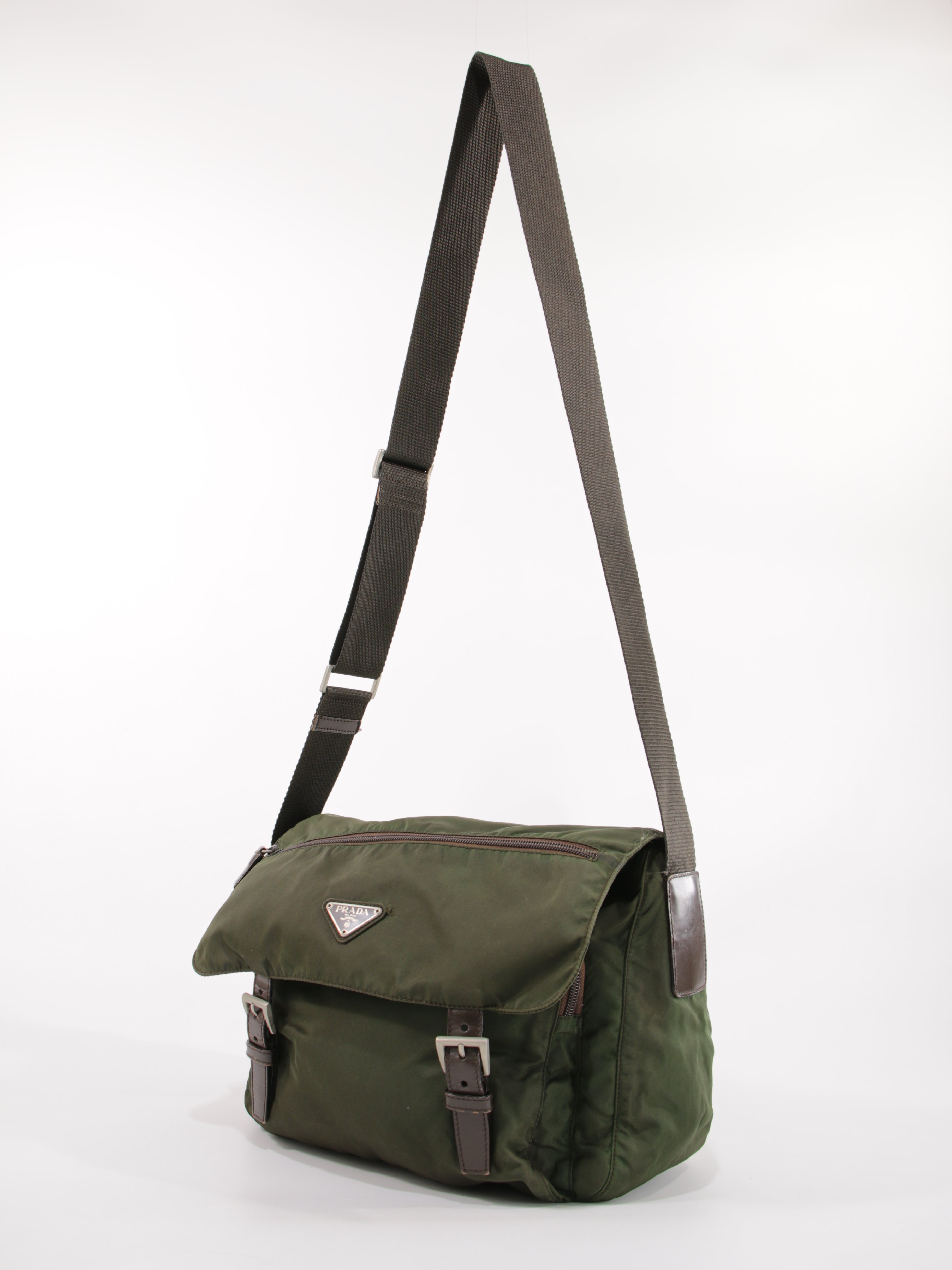 Double Buckle Messenger