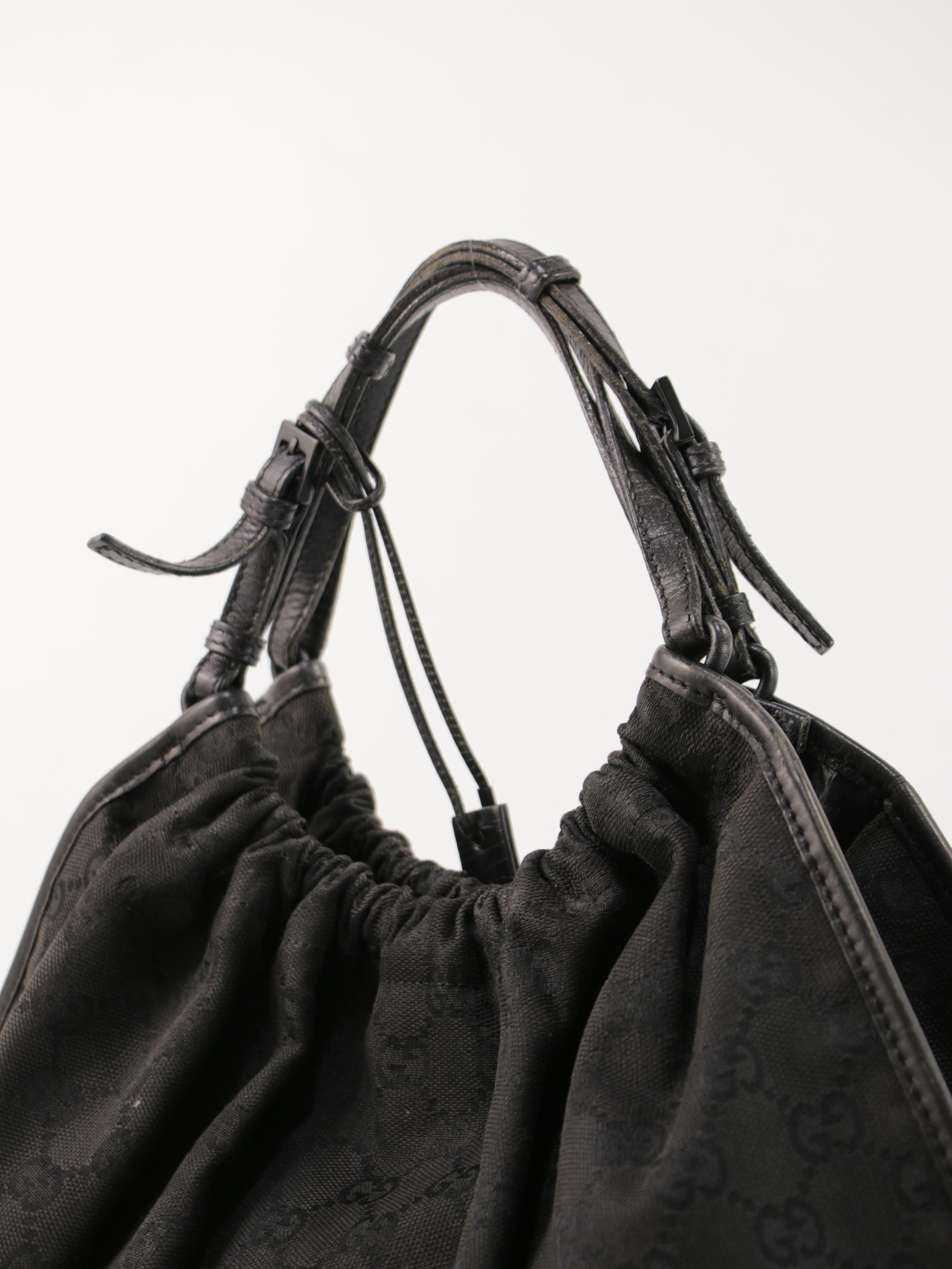 Gucci Shoulder Bag