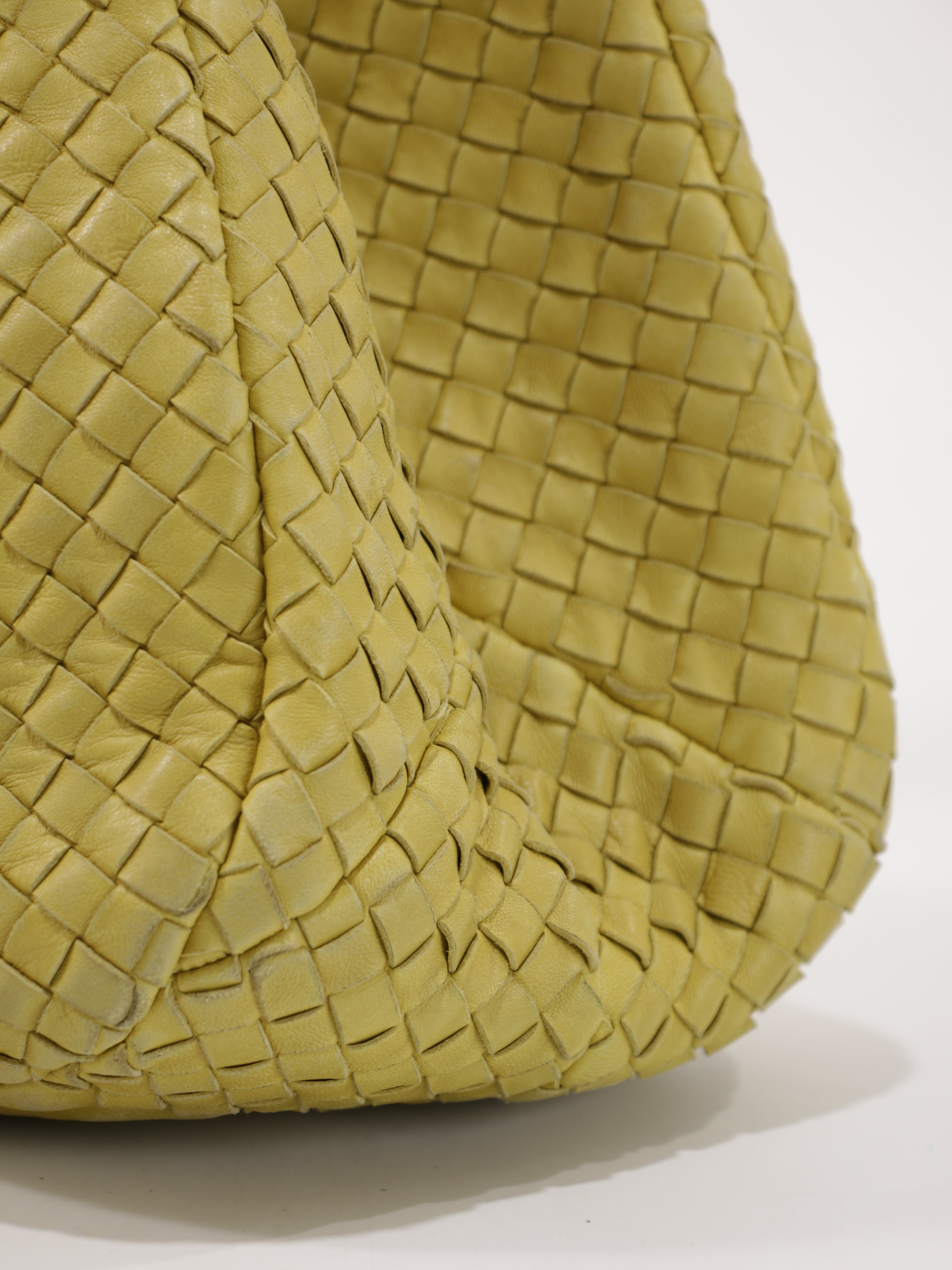 Medium Campana Hobo