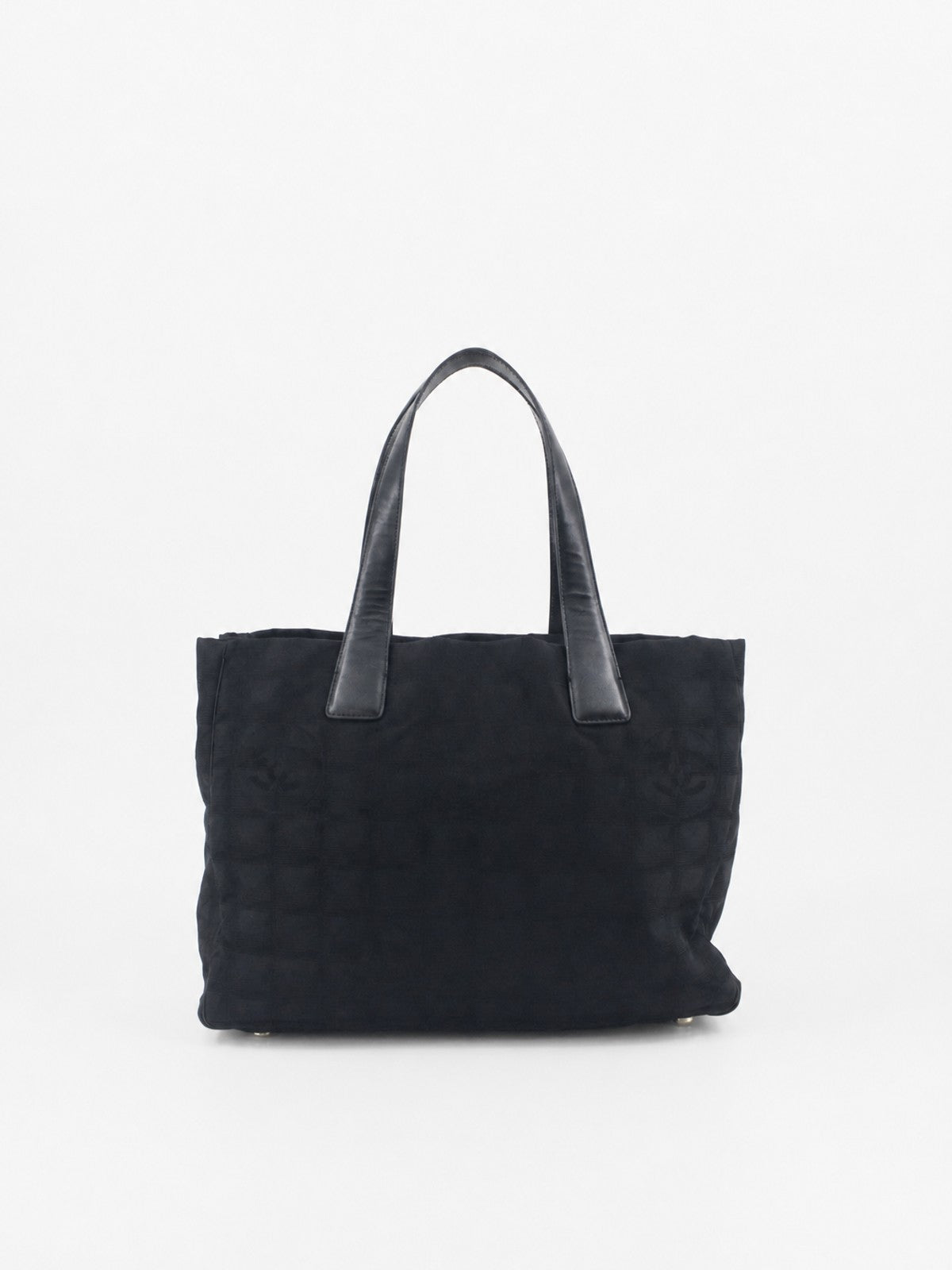 Medium New Travel Line Tote