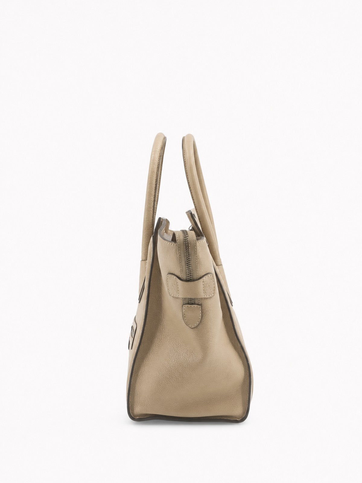 Medium Luggage