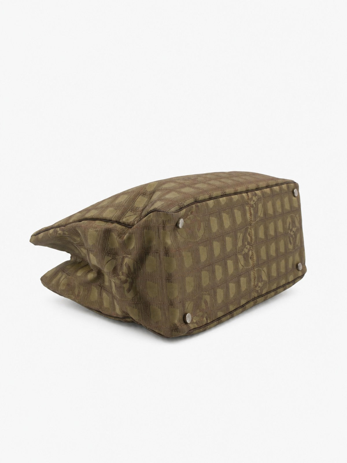 Medium New Travel Line Tote