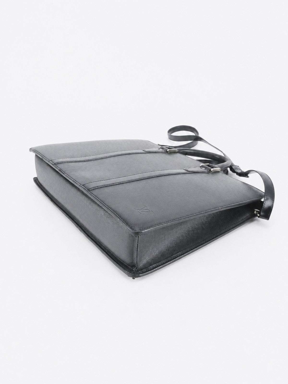 Louis Vuitton Port Documents Voyage GM