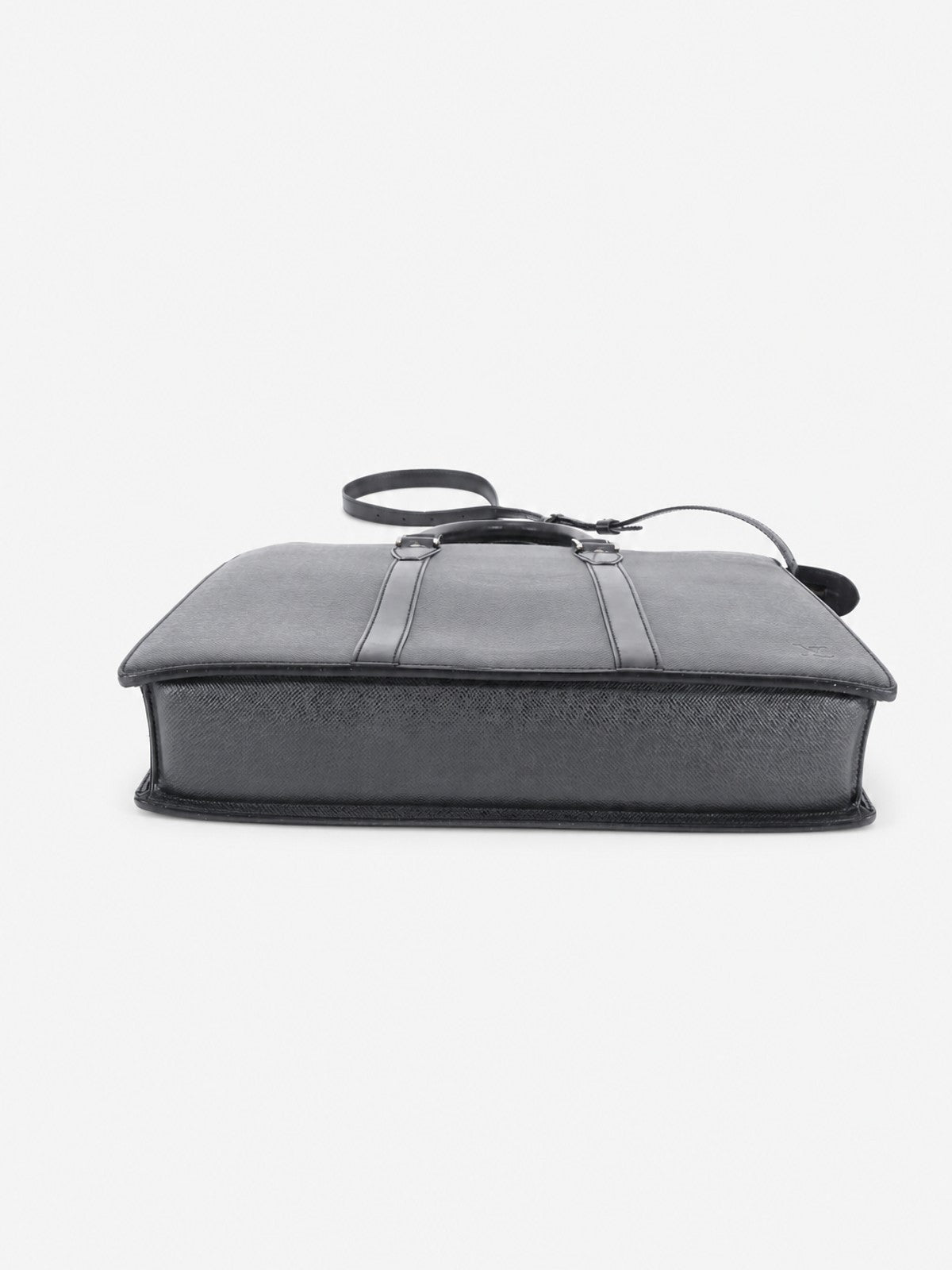 Louis Vuitton Port Documents Voyage GM
