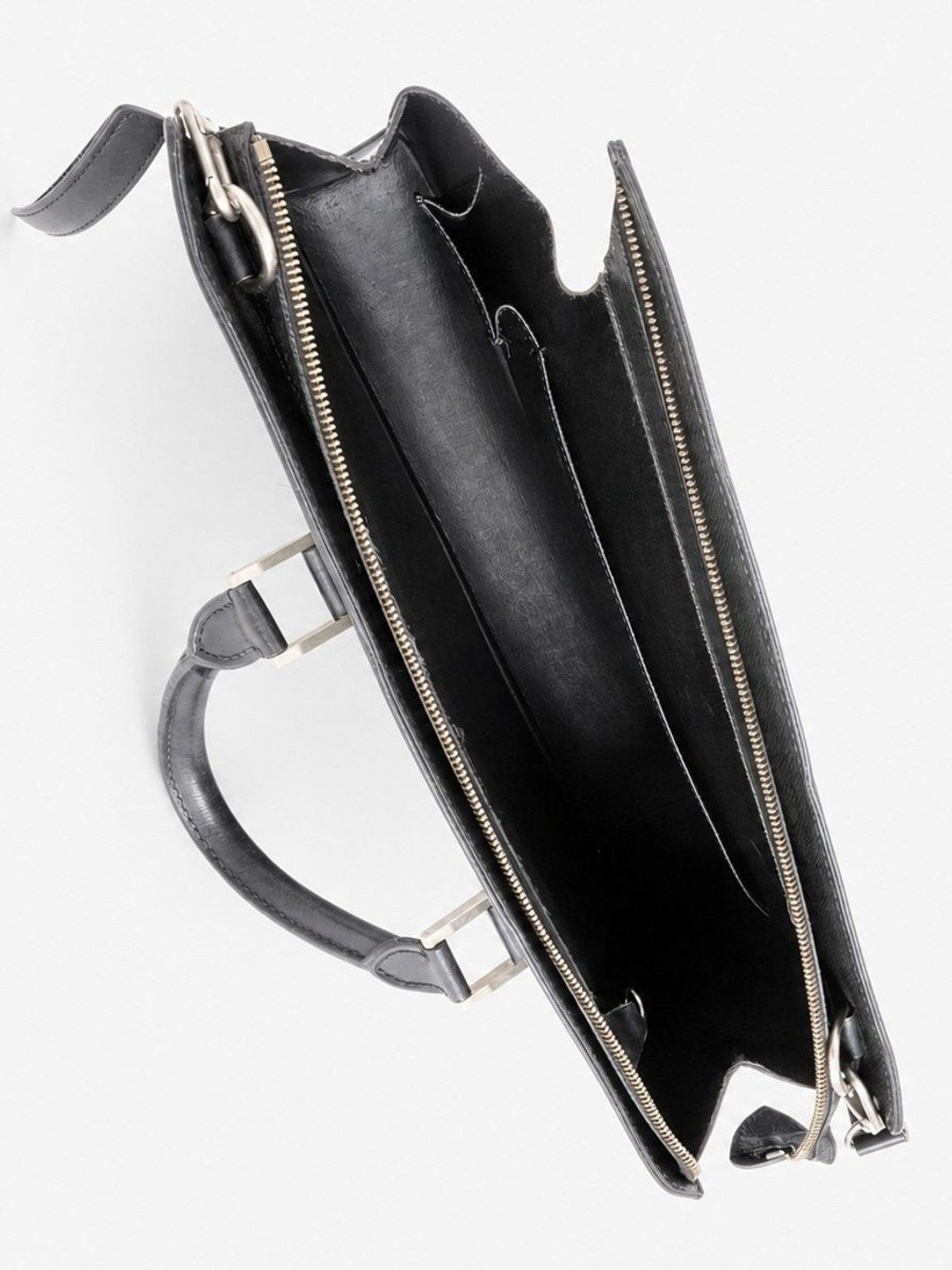 Louis Vuitton Port Documents Voyage GM