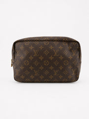 Cosmetic pouch
