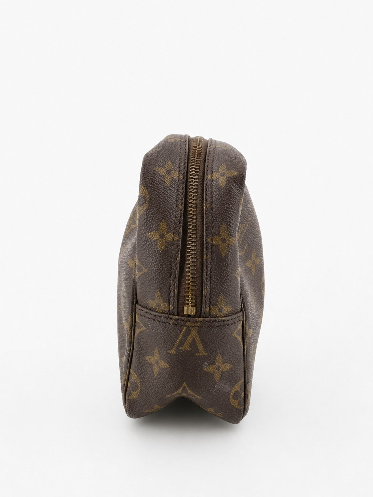 Cosmetic pouch