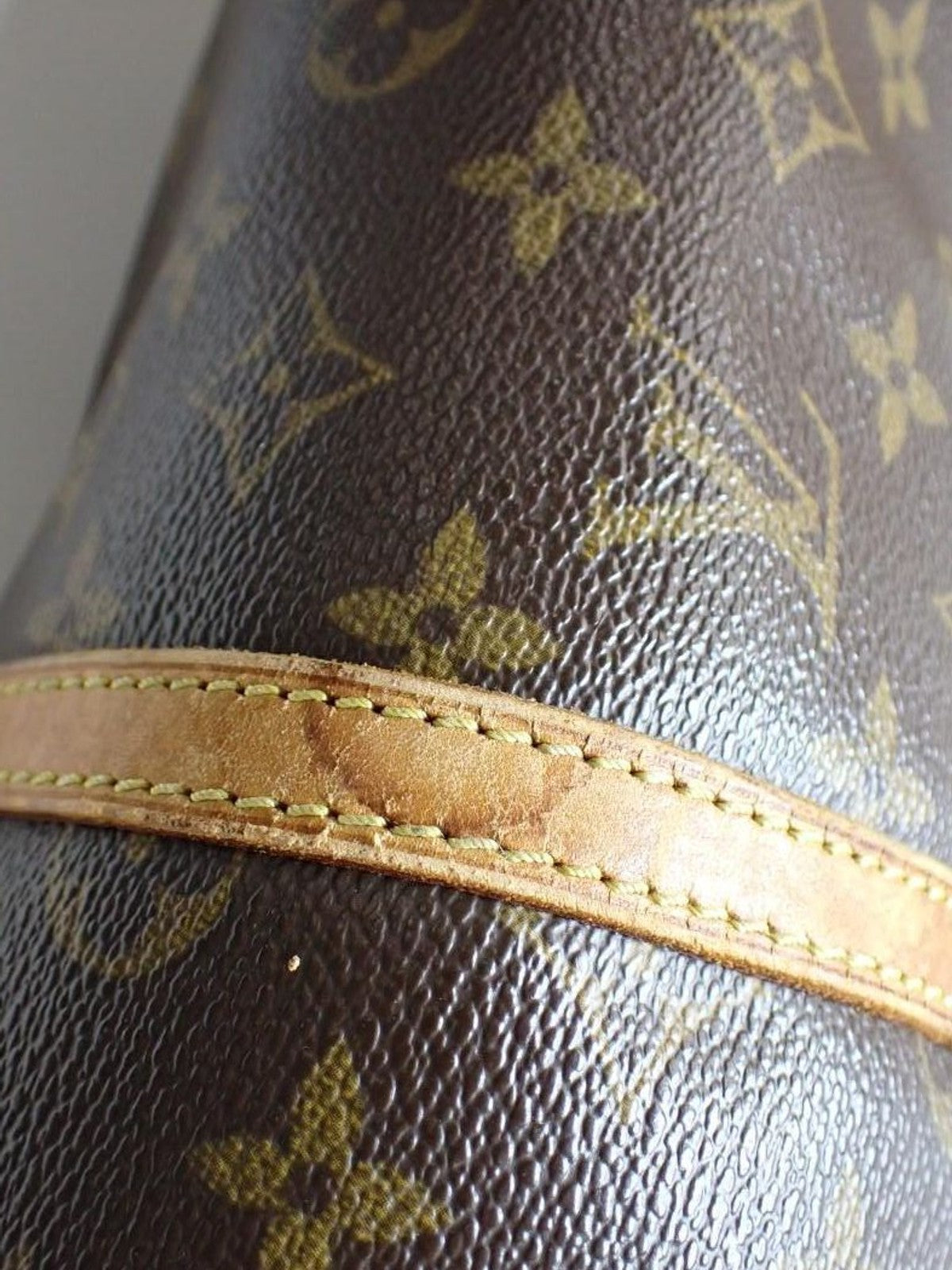 Louis Vuitton Papillon 26