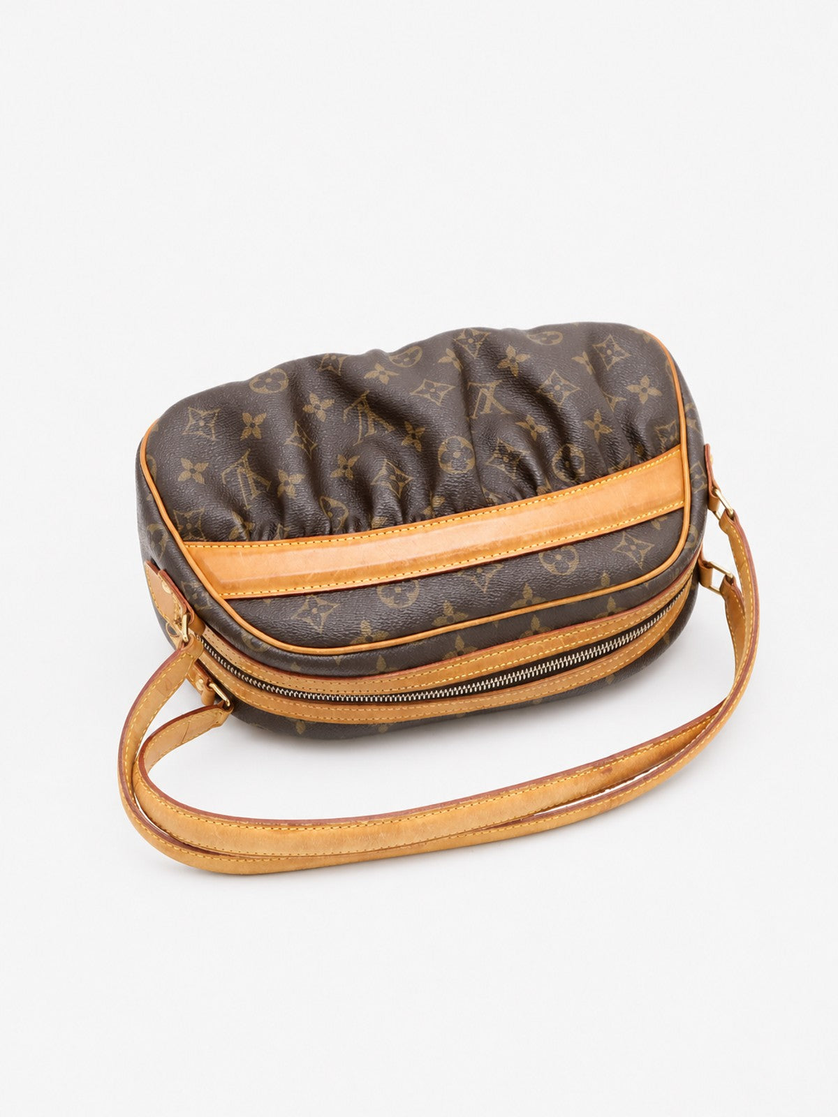 Louis Vuitton Clara PM