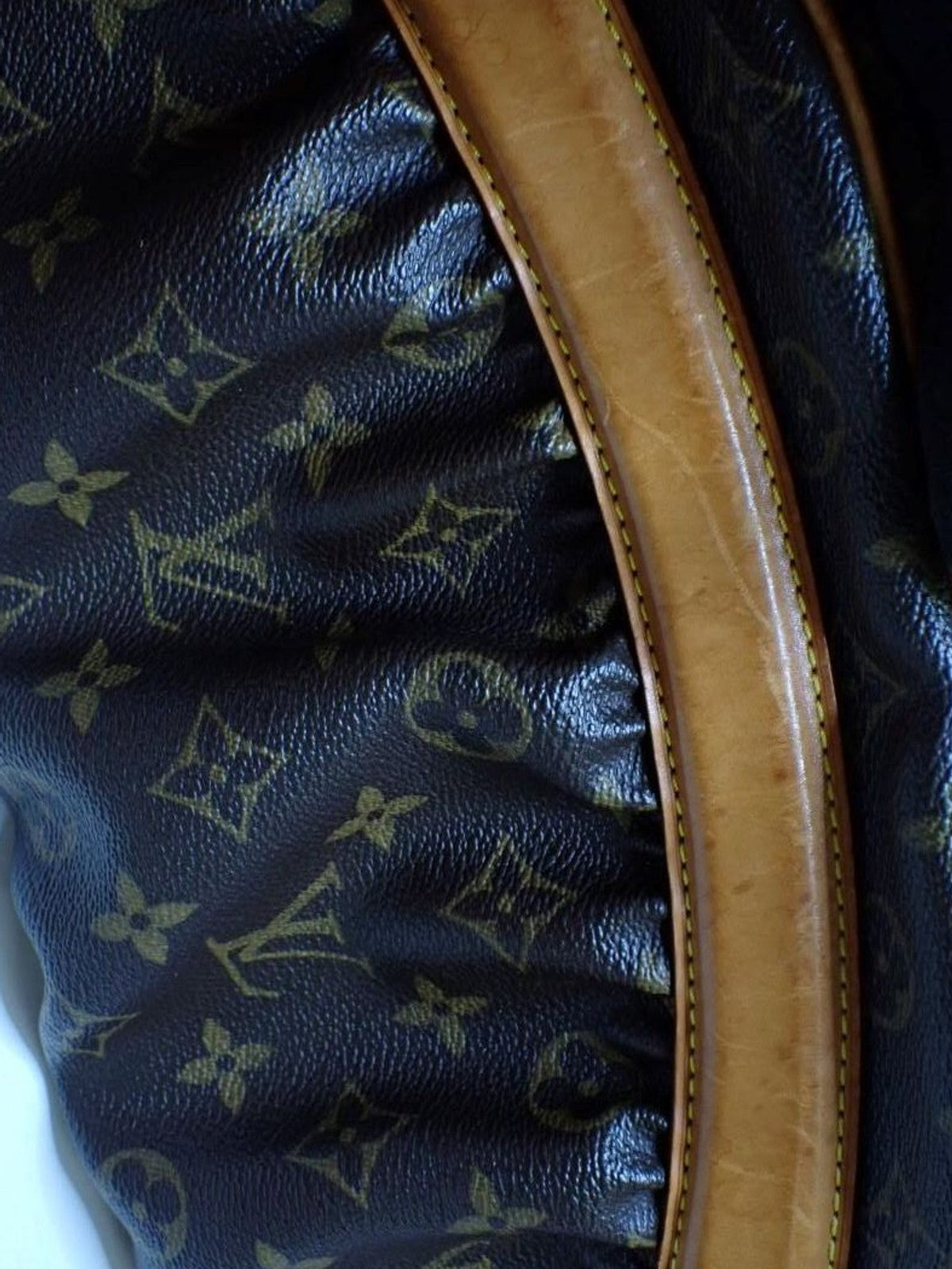 Louis Vuitton Clara PM