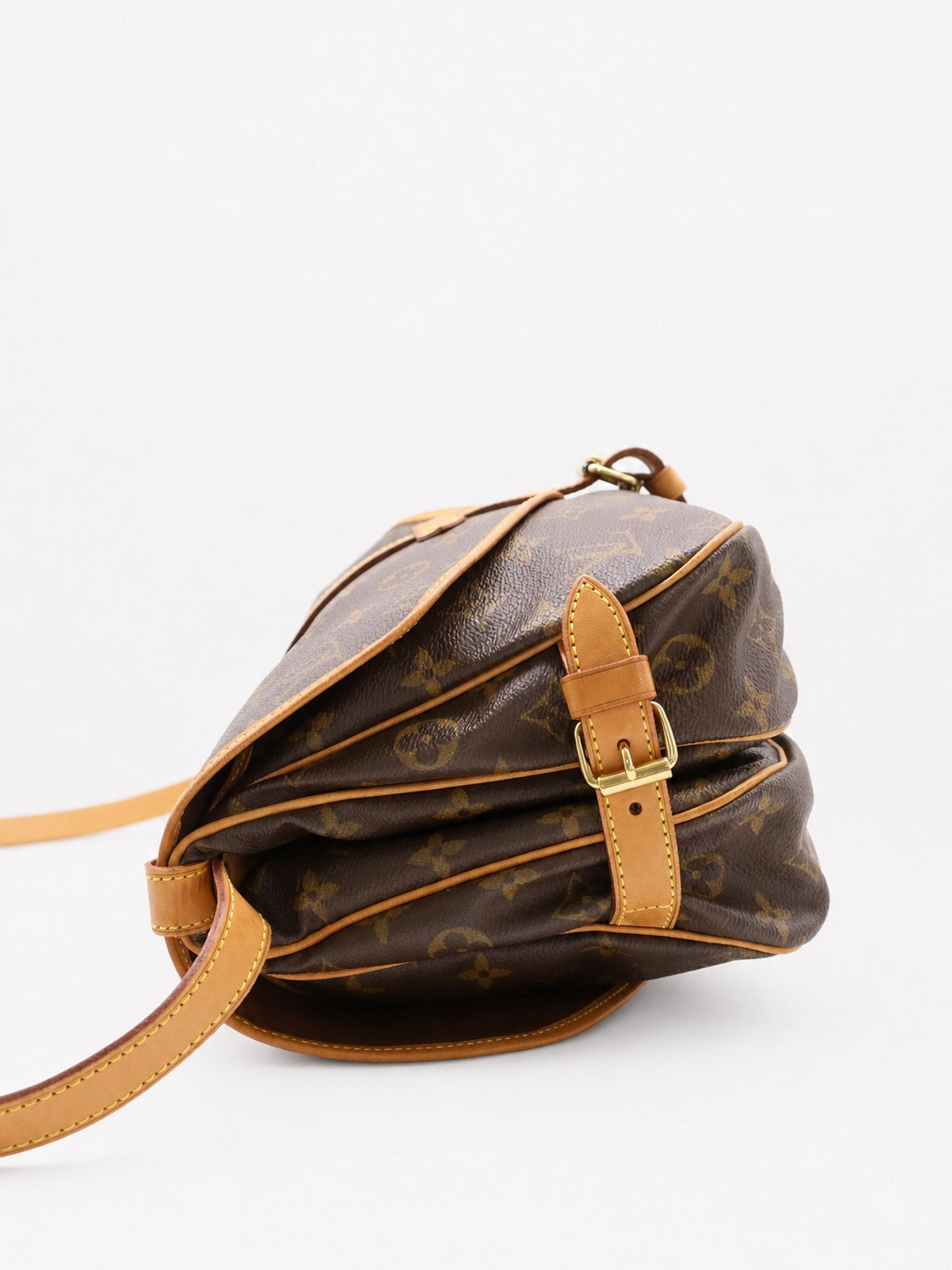 Louis Vuitton Saumur MM