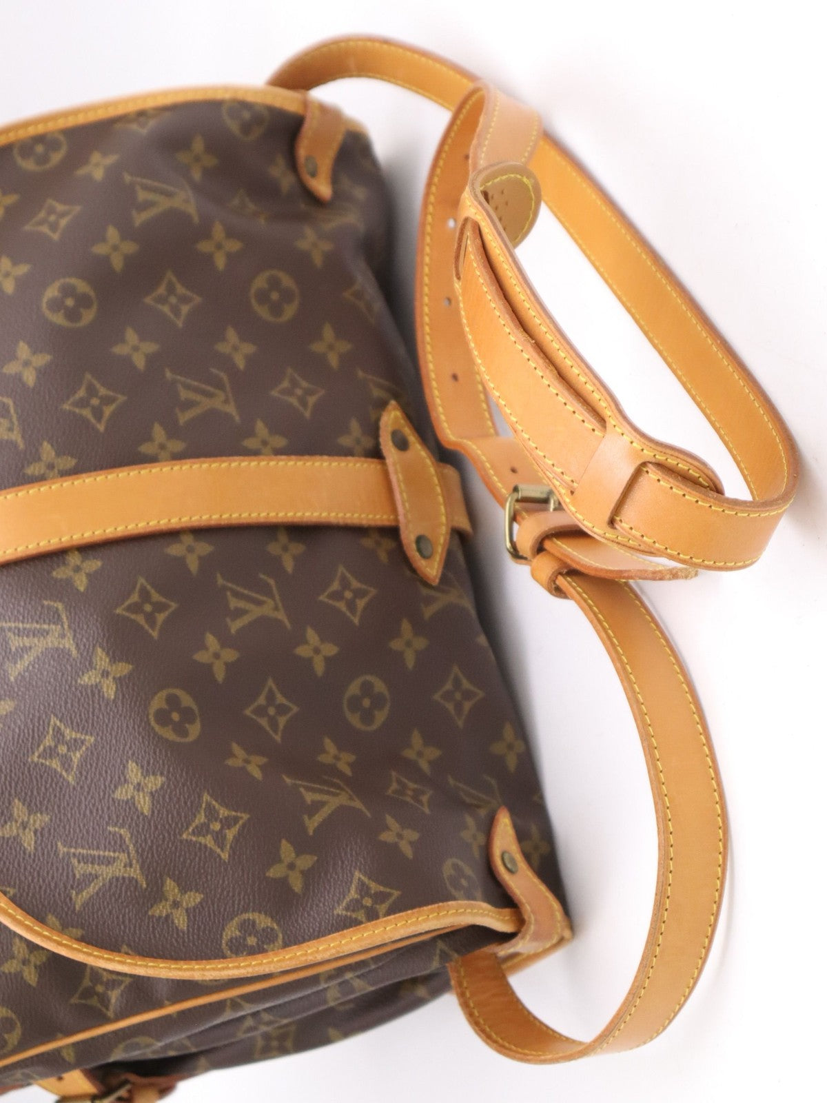 Louis Vuitton Saumur GM