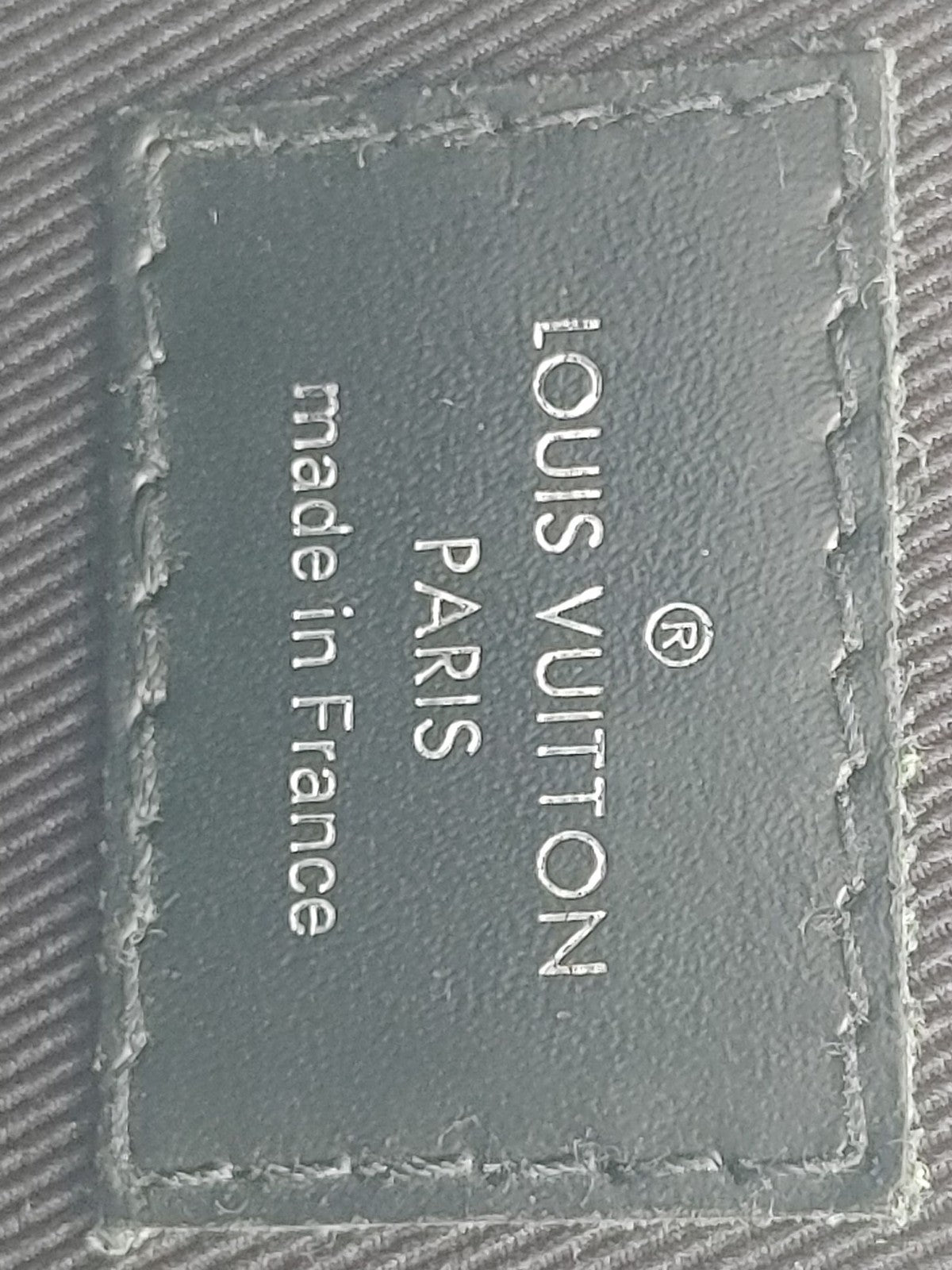 Louis Vuitton Pochette Voyage MM