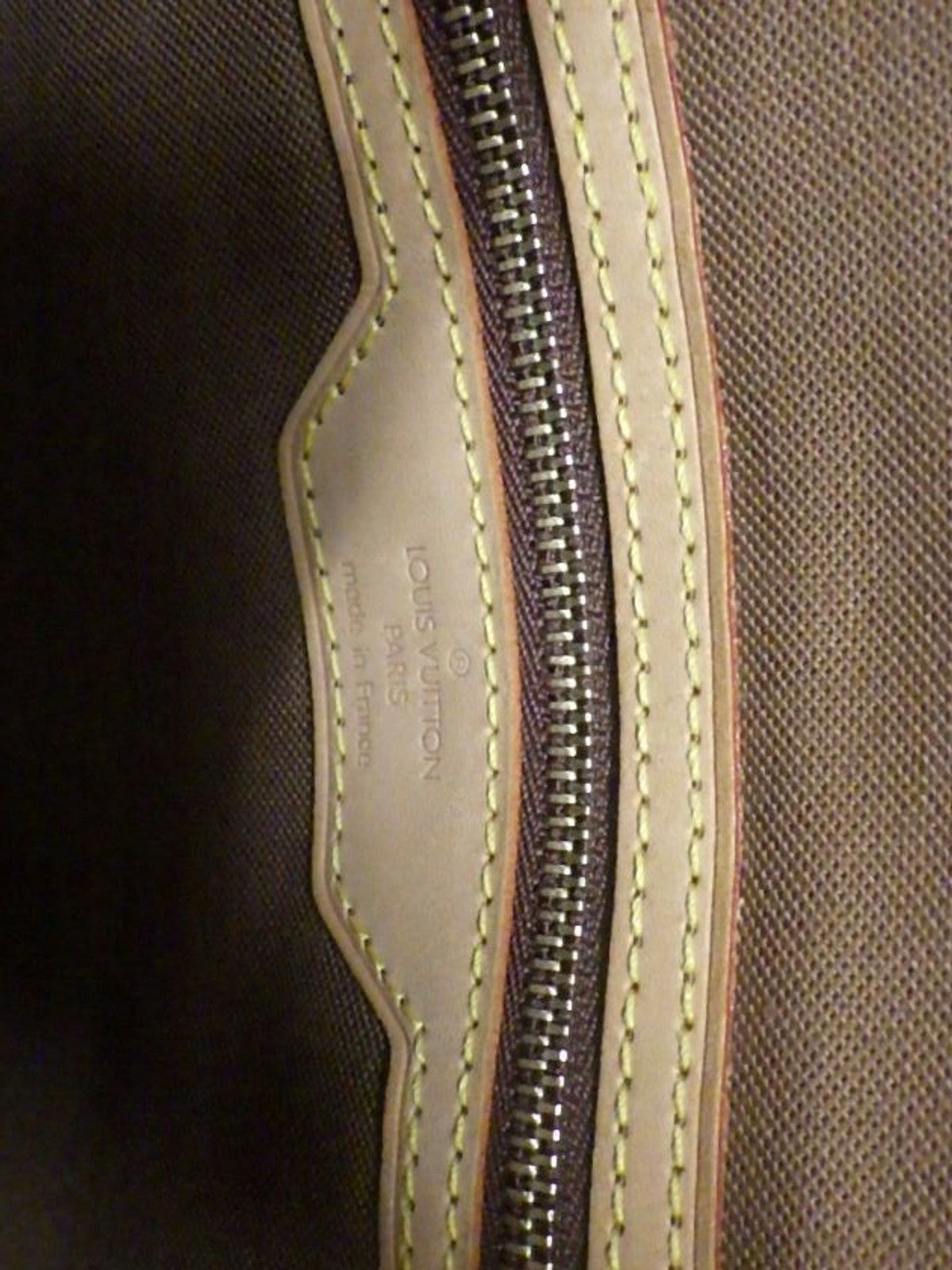 Louis Vuitton Cabas Mezzo