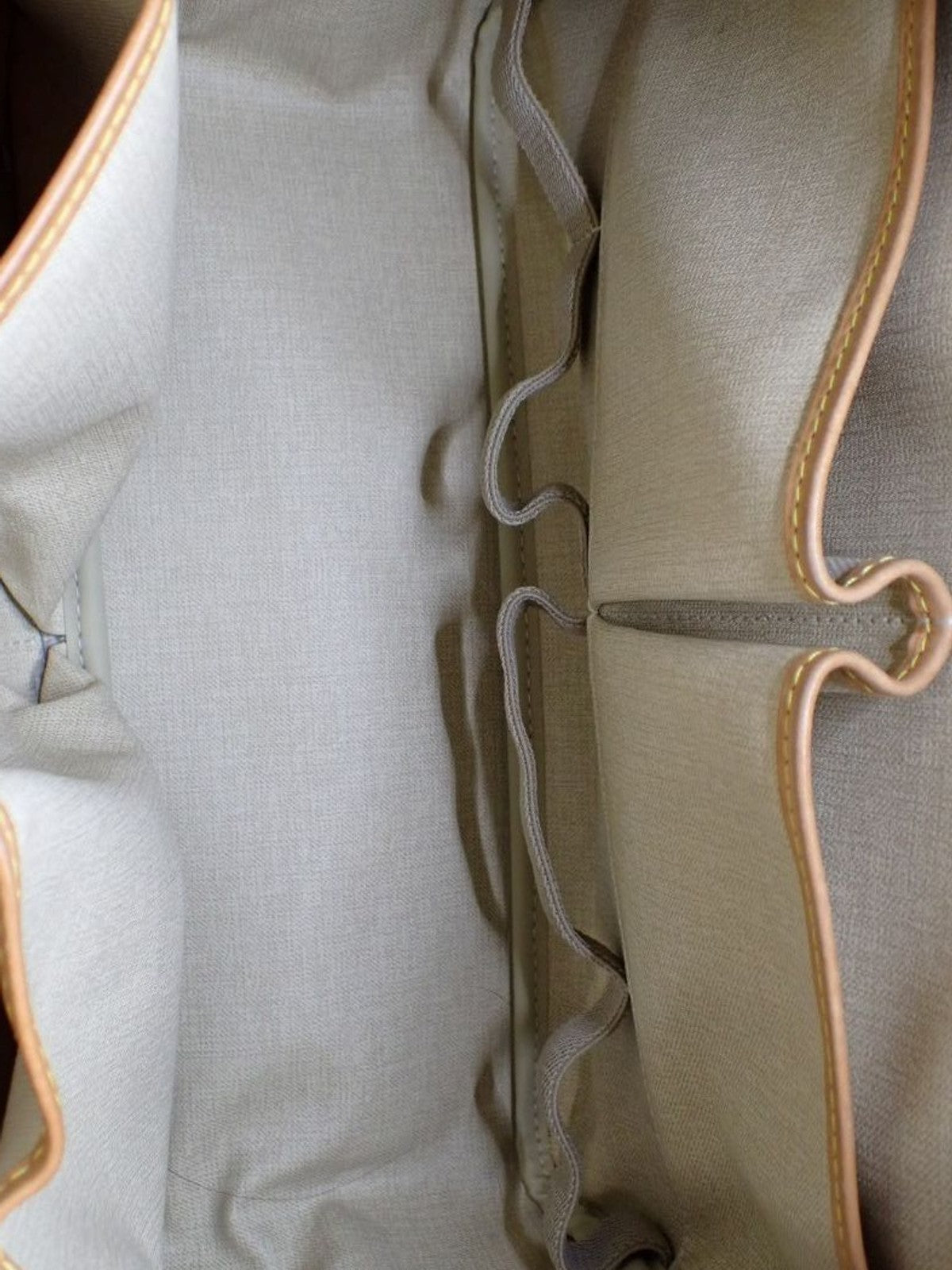 Louis Vuitton Deauville