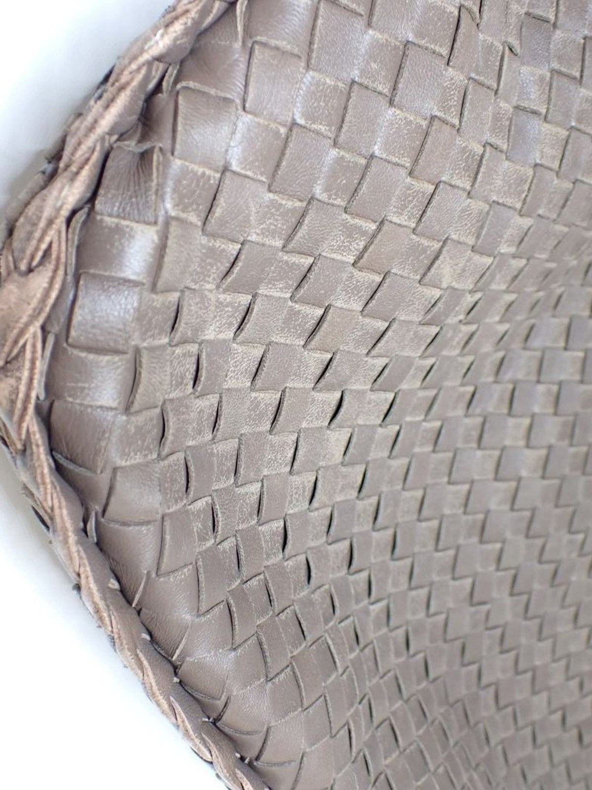 Bottega Veneta Medium Hobo