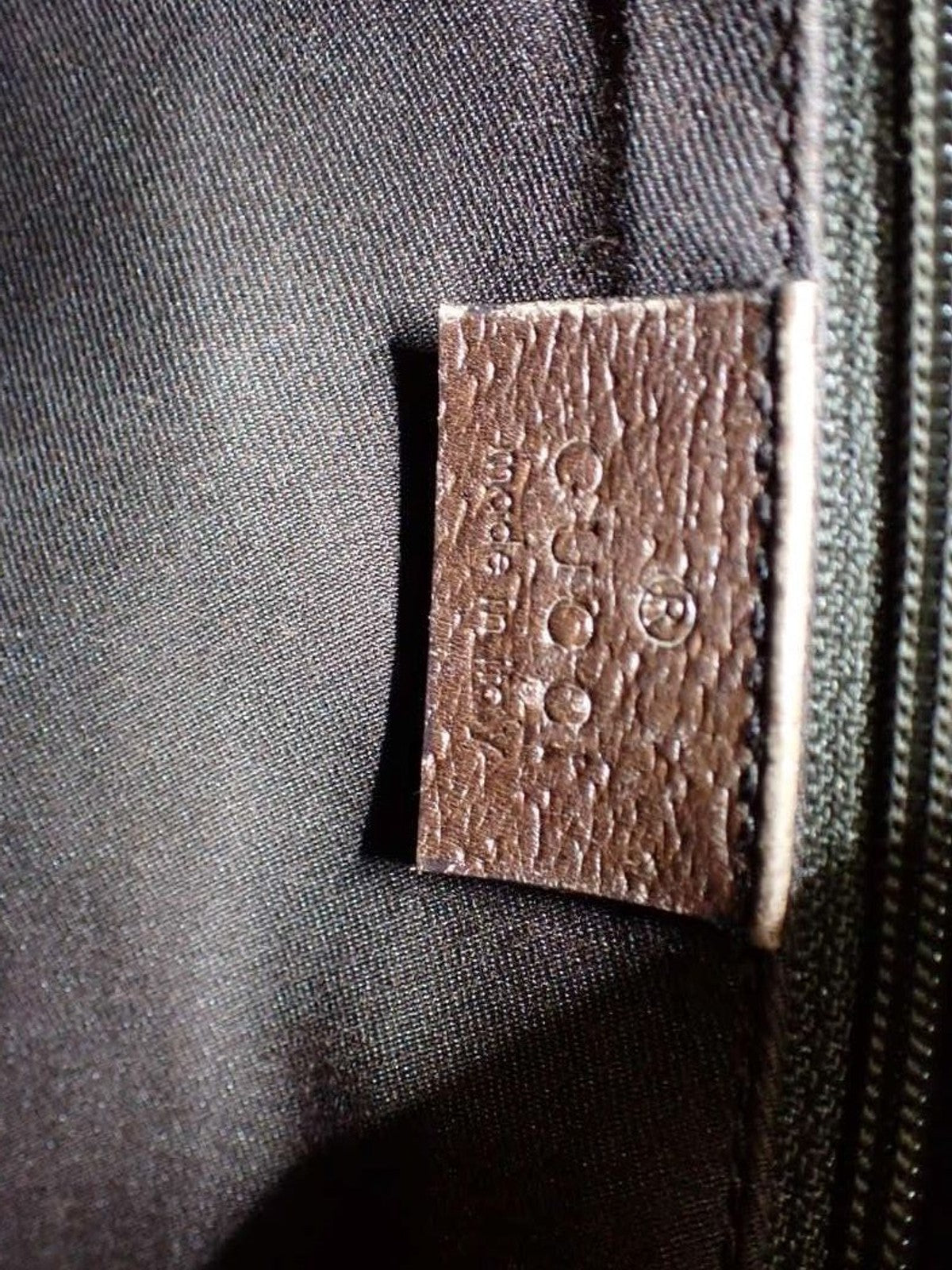 Gucci Abbey D-Ring Boston