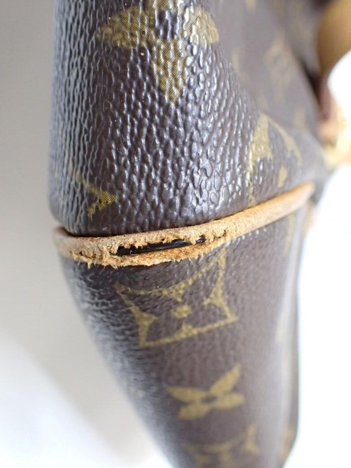 Louis Vuitton Tivoli MM
