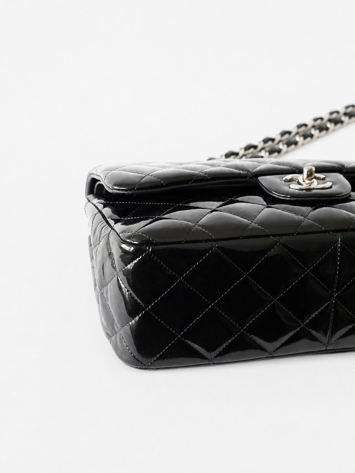 Chanel Jumbo Classic Flap