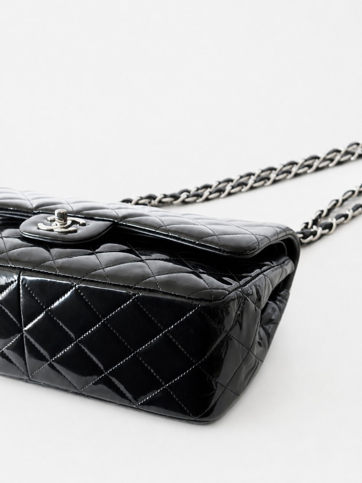 Chanel Jumbo Classic Flap