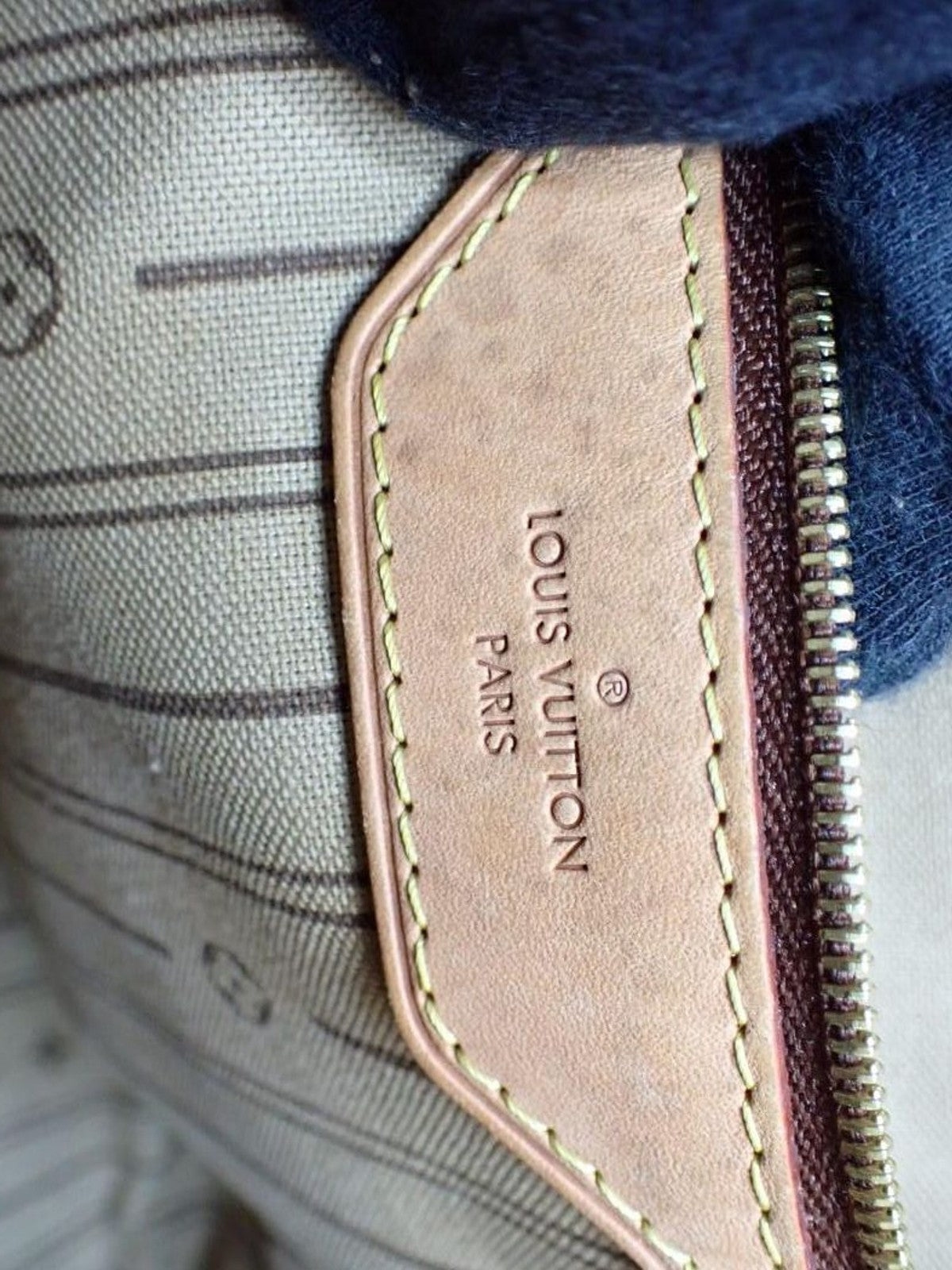Louis Vuitton Shoulder Bag