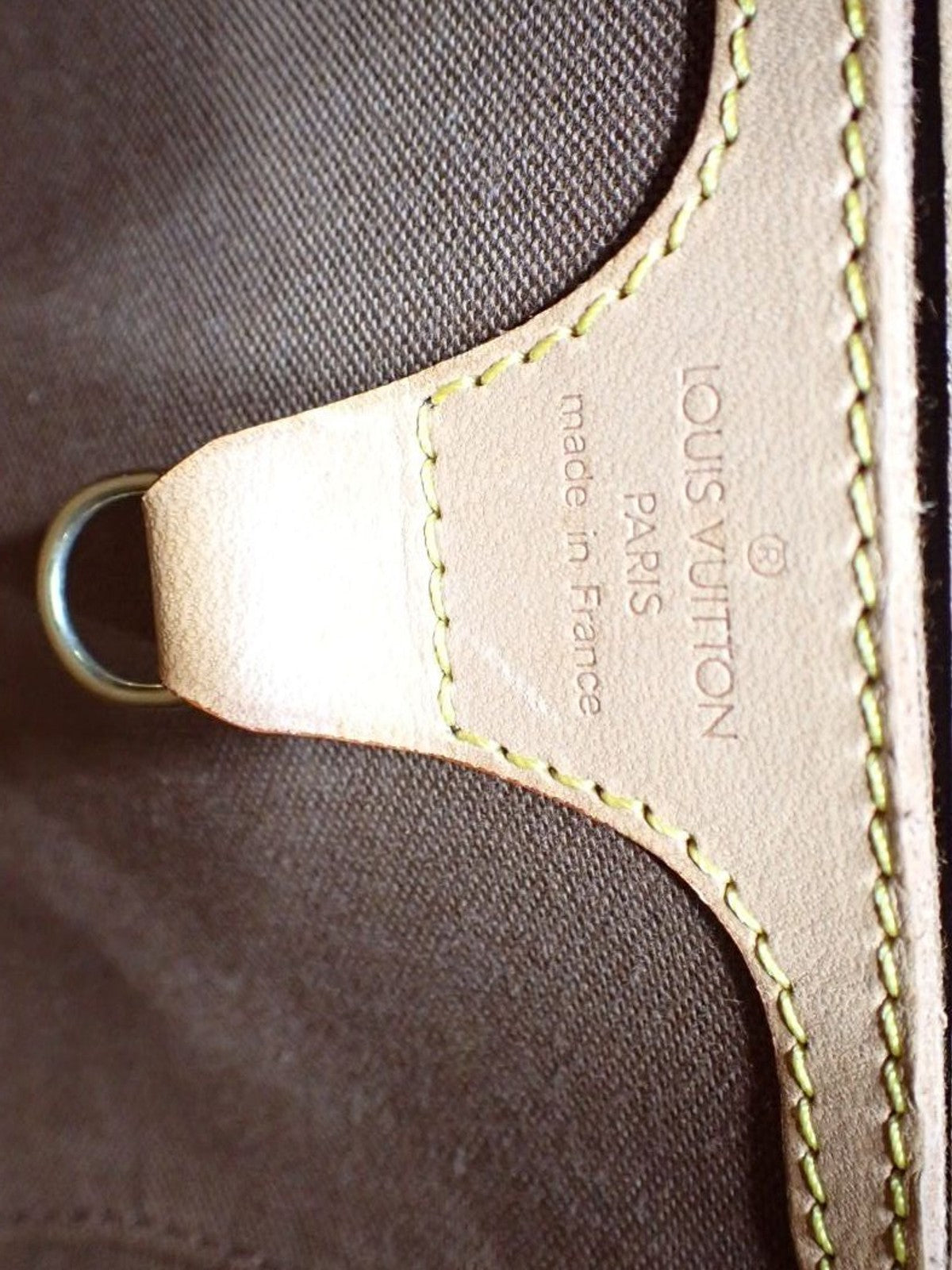 Louis Vuitton Ellipse PM