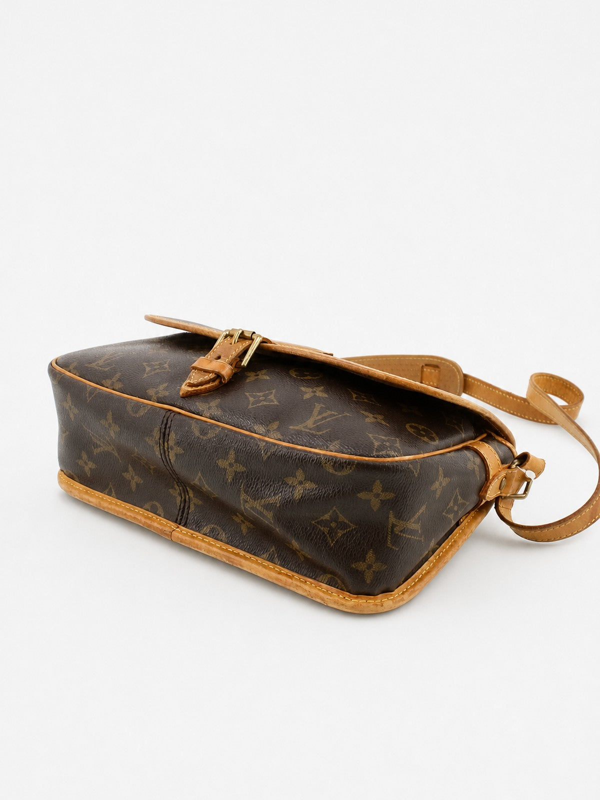Louis Vuitton Sologne