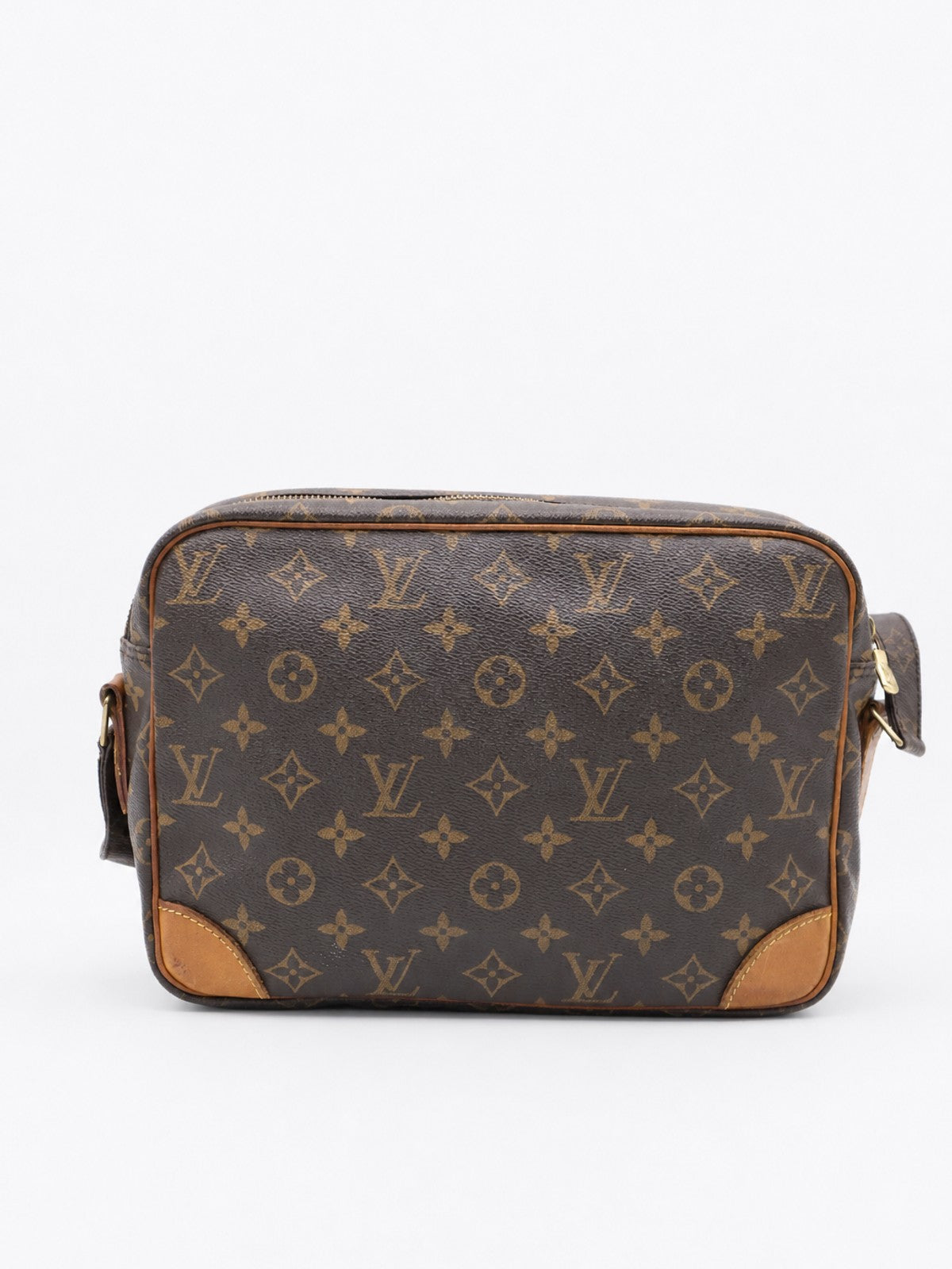 Louis Vuitton Nile PM