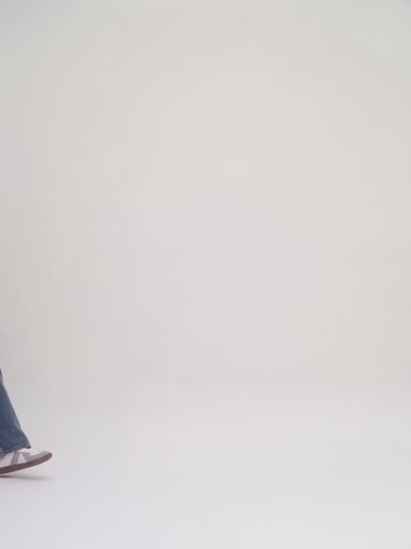 Carica video: Bottega Veneta Large Hobo